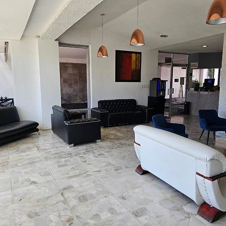 Lavid Aguascalientes Hotell Exteriör bild