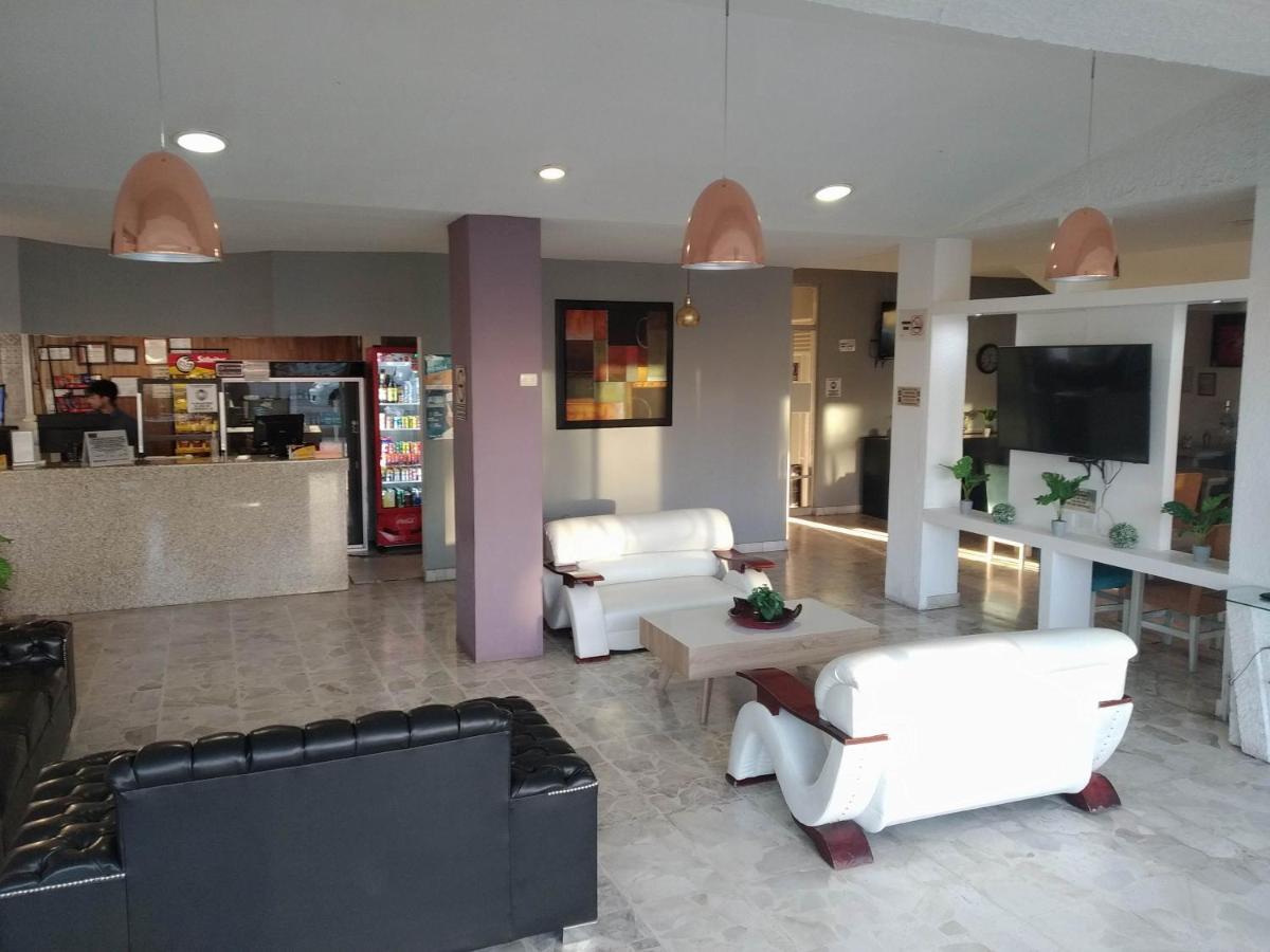 Lavid Aguascalientes Hotell Exteriör bild